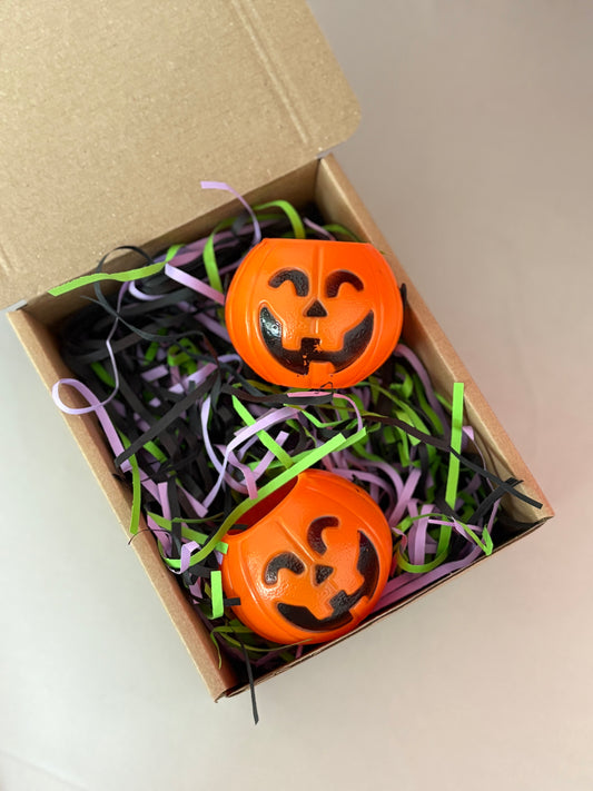 Trick or Treat Shredded Paper (90g) NARROW
