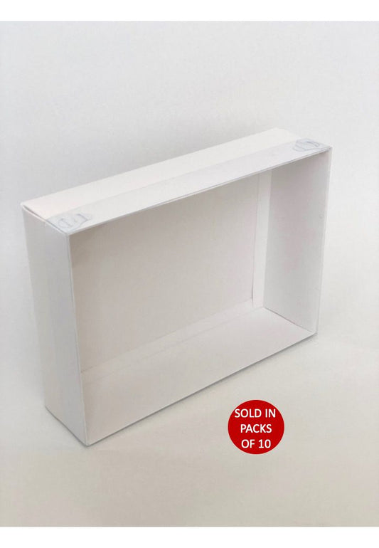 White Hamper Box 300x220x80mm (Pack of 10)