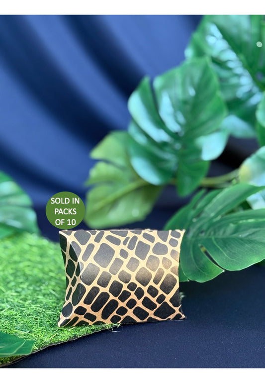 Packaged product with a pattern on green leaves