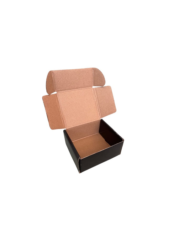 Black Shipper Boxes – In The Box