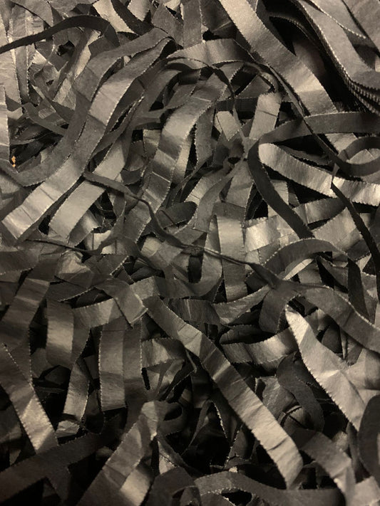 Black Shredded Tissue Paper (15g)