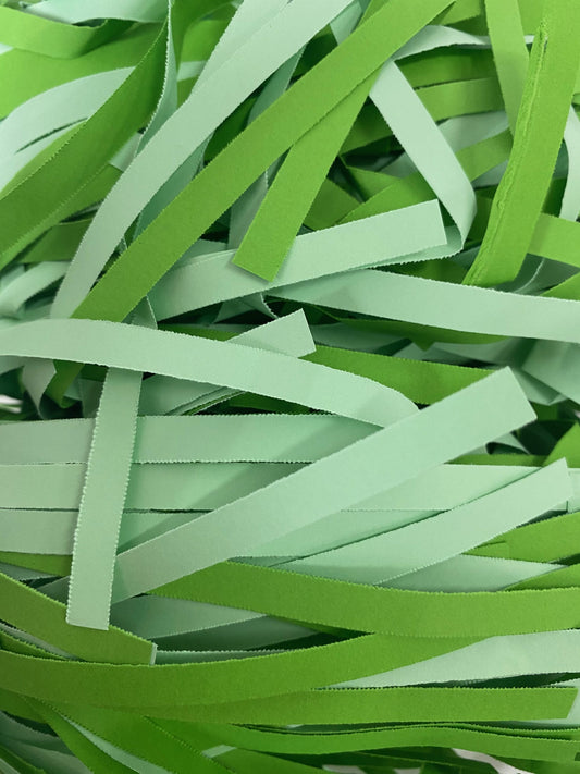 Foliage Shredded Paper (90 grams)